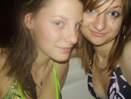 ==>sister<==